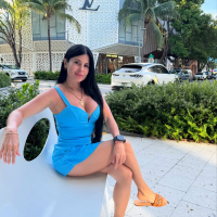 Valentina chica sexy colombiana 🇨🇴 en granada 