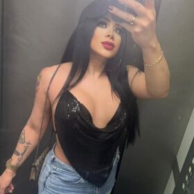 Vanessa, chica trans venezolana, lista para buscar la armonización de tu cuerpo