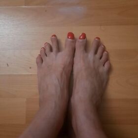 RAQUEL MASAJISTA ESPAÑOLA TITULADA NO DUDES EN LLAMAR Y DESCONECTAR 