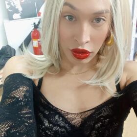 VIVETELA PORNO CONMIGO NIÑATA FIESTERA A TOPE YA