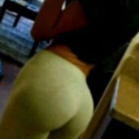 Explendida cordobesa que estás viendo con tan solo abrirte la puerta te será inolvidable desconecta 