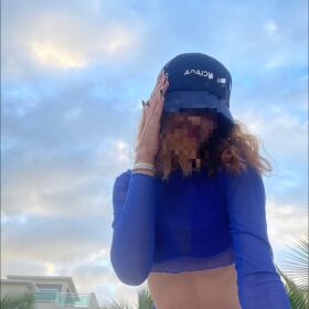 VARIAS AMIGUITAS QUEREMOS PASARLA RICO , INDEPENDIENTES