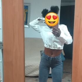 AMIGUITAS PREPARADAS PARA VIVIRNOS UNA PORNO CONTIGO INDEPENDIENTES FIESTERAS