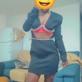 AMIGUITAS PREPARADAS PARA VIVIRNOS UNA PORNO CONTIGO INDEPENDIENTES FIESTERAS