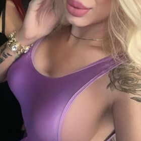 Astrid hermosa chica Trans 