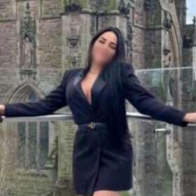 SARA 30 AÑOS NOVEDAD EN IRUN LLAMAME MOJADITA 24H