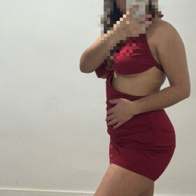 CALIENTE CON GANAS DE RICAS CARICIAS 24H 