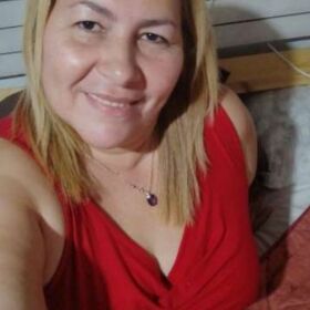 VICIOSA , CHOCHITO PELUDO FOTO REAL EX PROFESORA