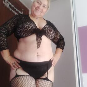 VICIOSA , CHOCHITO PELUDO FOTO REAL EX PROFESORA