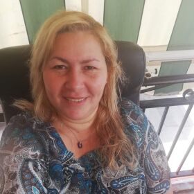 VICIOSA , CHOCHITO PELUDO FOTO REAL EX PROFESORA