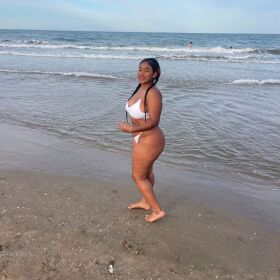 EXCLUSIVA UNIVERSITARIA RECIEN LLEGADA A GANDIA PILES 