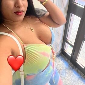 EXCLUSIVA UNIVERSITARIA RECIEN LLEGADA A GANDIA PILES 