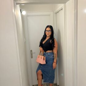 NICOLE EXPERTA EN HACERTE SENTIR UNICO E INCOMPARABLE 