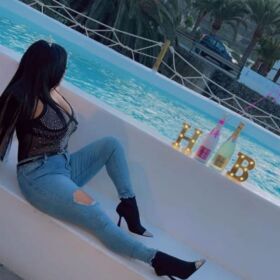 KASSANDRA* FIESTERA* LATINA E INDEPENDIENTE