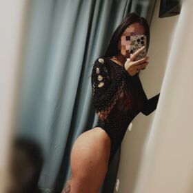 DANIELA EL MEJOR REGALO QUE NO SE DESENVUELVE ESTA NAVIDAD 