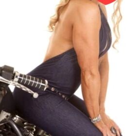 CARITA DE ANGEL , DULCE Y ELEGANTE EN MARBELLA ESPAÑOLA MADURITA 