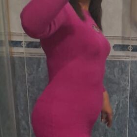 RECIEN LLEGADA FIESTERA MORENAZA ,CON GANAS DE DIVERSION