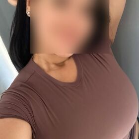 DULCE Y JUGUETONA , MORENAZA LATINA DISPUESTA A TODO