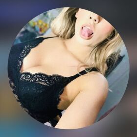 27 AÑOS DULCE Y FIESTERA A LA VEZ ME ENCANTA DIVERTIRME 