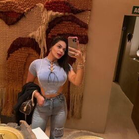 VENEZOLANA, LUCY ARDIENTE , ELEGANCIA VIAJES Y MUCHO MAS 24H 