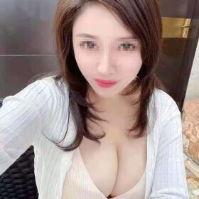 CHICAS ASIÁTICAS DISPONIBLES 24H EN PARLA - 653613528