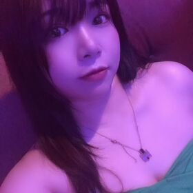 CHICAS ASIÁTICAS DISPONIBLES 24H EN PARLA