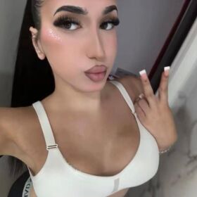 RUBI ESPAÑOLA 19 AÑOS 