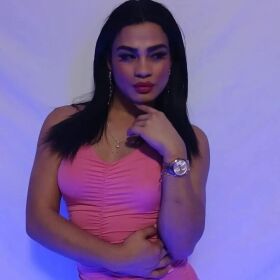 Sofía trans jovencitas muy cachonda 