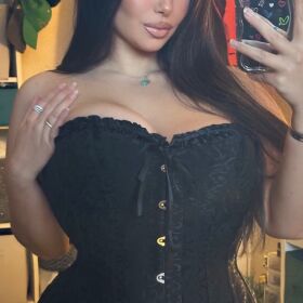 Vendo contenido sexual 