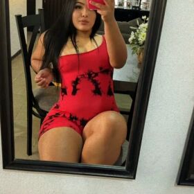 Belleza Latina de paso por tu ciudad 