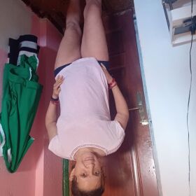 Luna tu catalana dulce y sensual
