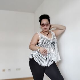 AMIGAS SOLTERAS BISEXUALES LLAMA O WHATSAPP 