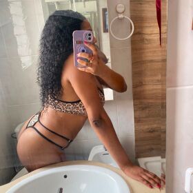 KENIA RICO GRIEGO 