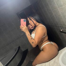 ALBANI RICA VENEZOLANA GUARRA