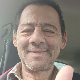 Busco mujer para pasarlo bien juntos 