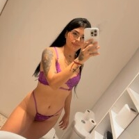 SARA JOVEN UNIVERSITARIA CALIENTE 24H SOLA EN MI PISO 